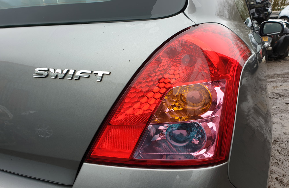 Suzuki Swift GLX VVTS Rear Tail Light Drivers
